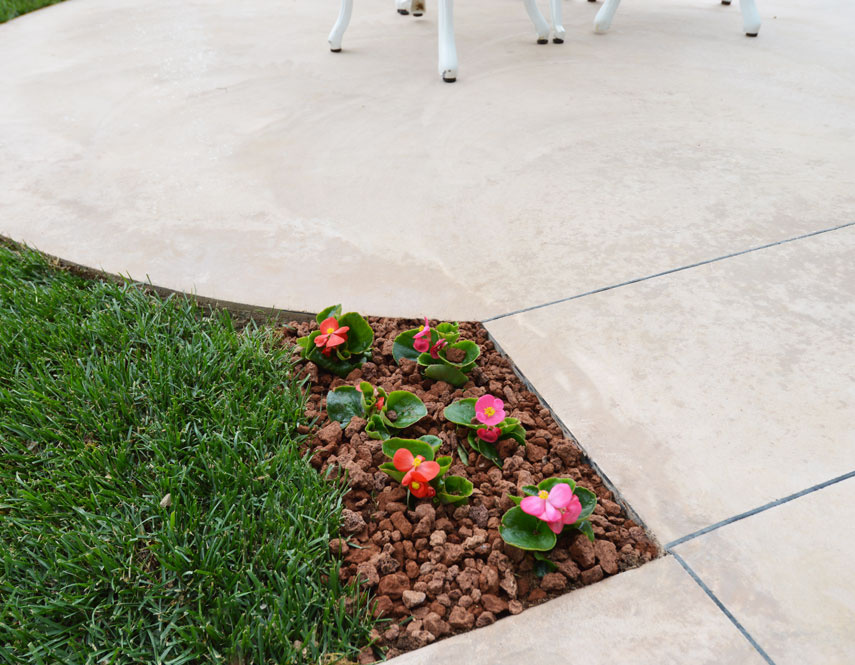 pavimenti per giardini esterni resistenti pavimentazione da giardino terrazze vialetti economico  