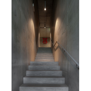 Microcement internal stairs: a coating with a thousand advantages