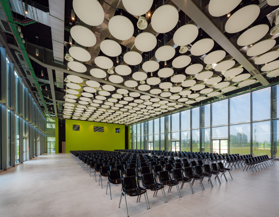 Deco Nuvolato, nuvolato effect floor with light gray. Library H Farm, Roncade Italy. Project:Zanon Architetti Associati - Rogers Stirck Harbours + Partners. 04