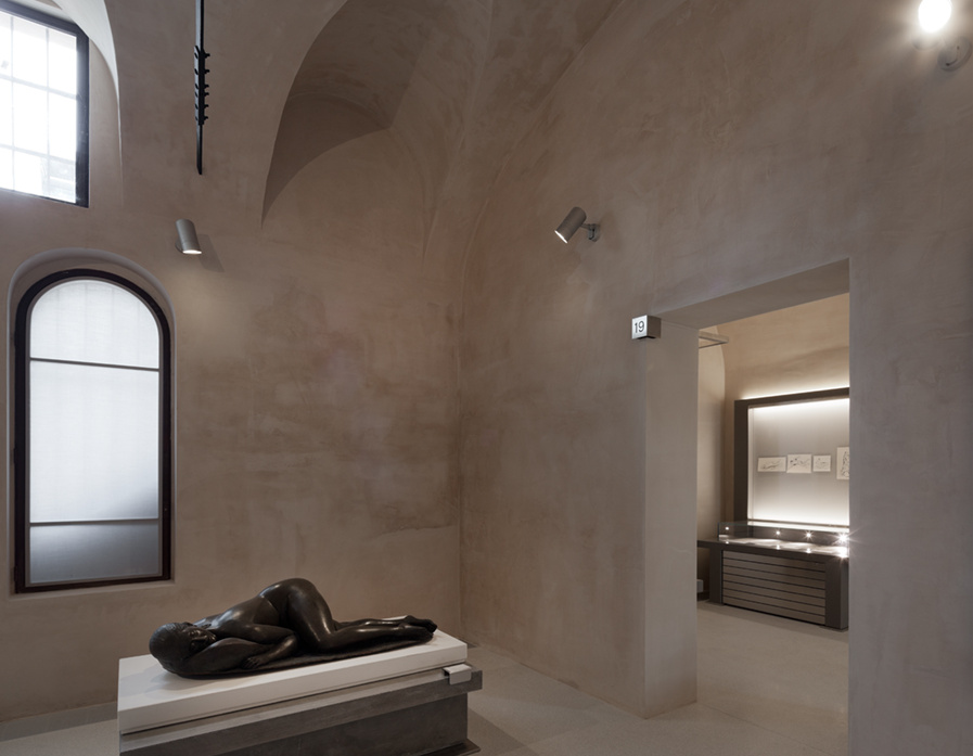 Terrazzoverlay, micro Venetian floor. Bailo Museum, Treviso. Project: Studiomas + Heinz Tesar