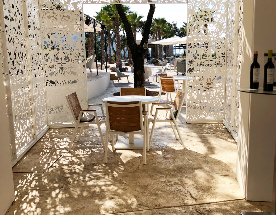 Plam Stampable, stamped concrete floor champagne color, cool white  shades. ClubMed. Cefalù, Italy