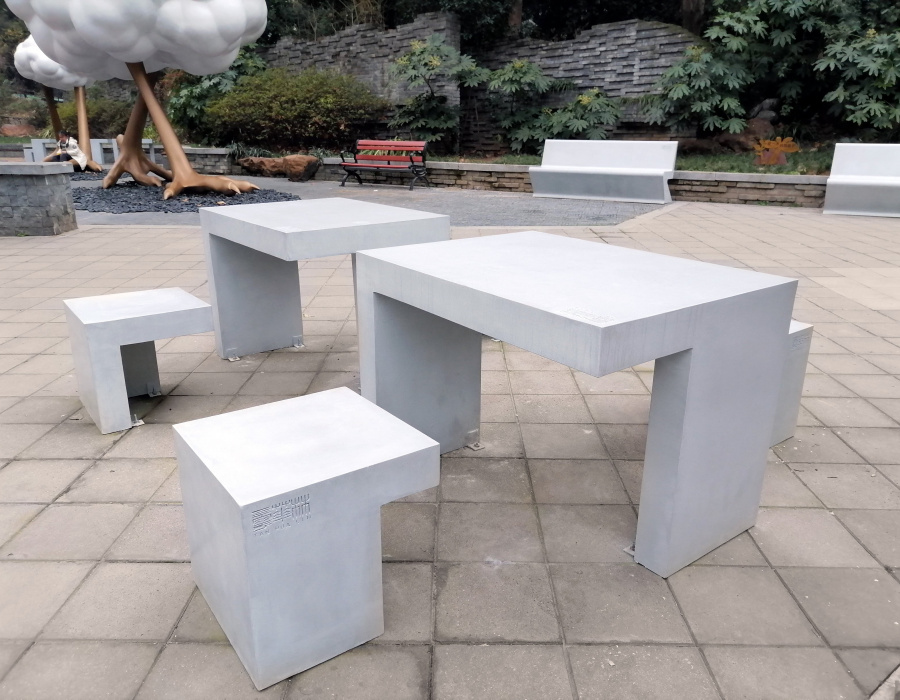 microverlay light gray benches Wuhan 09-min