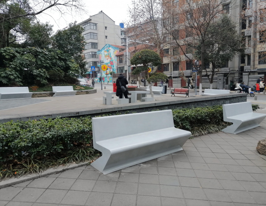 microverlay light gray benches Wuhan 10-min